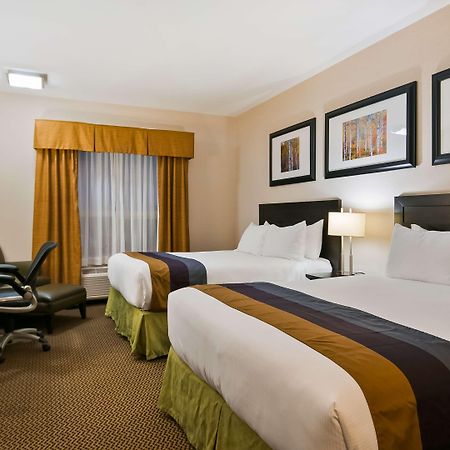 Best Western Wainwright Inn & Suites Extérieur photo