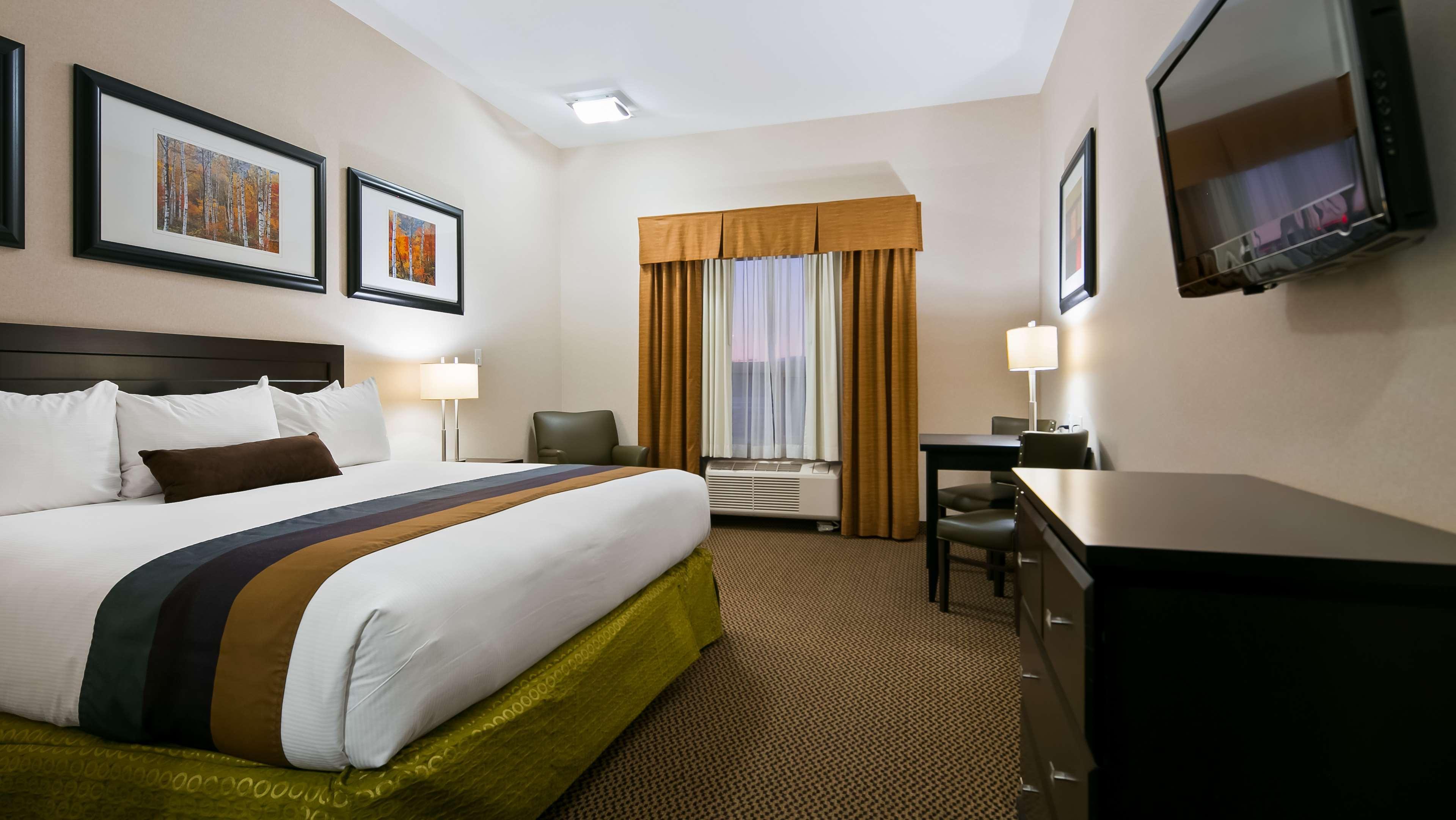 Best Western Wainwright Inn & Suites Extérieur photo