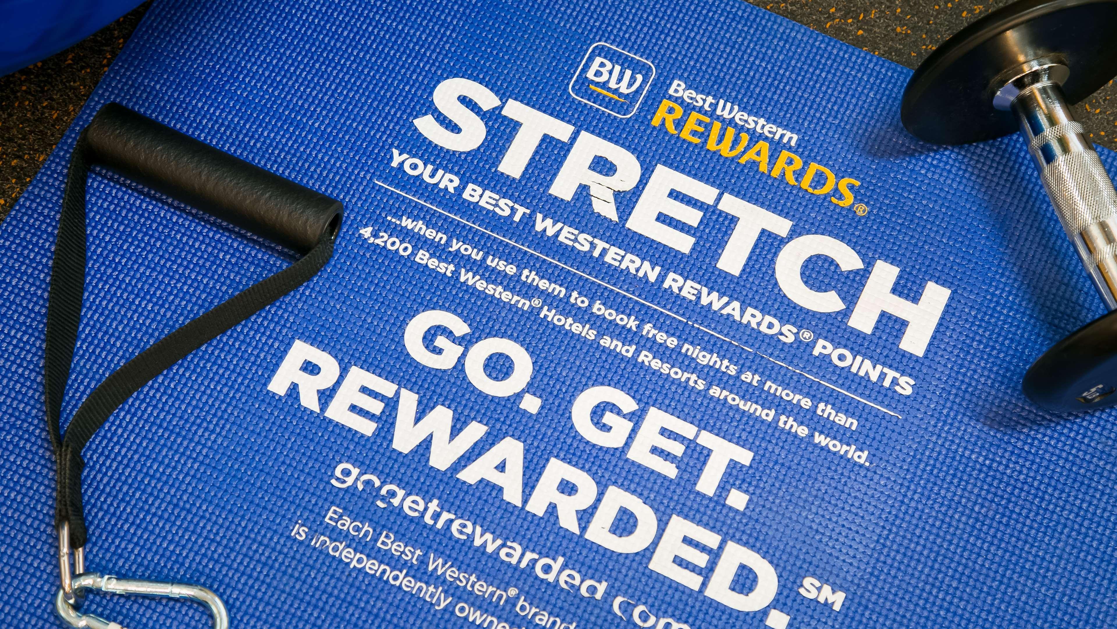 Best Western Wainwright Inn & Suites Extérieur photo