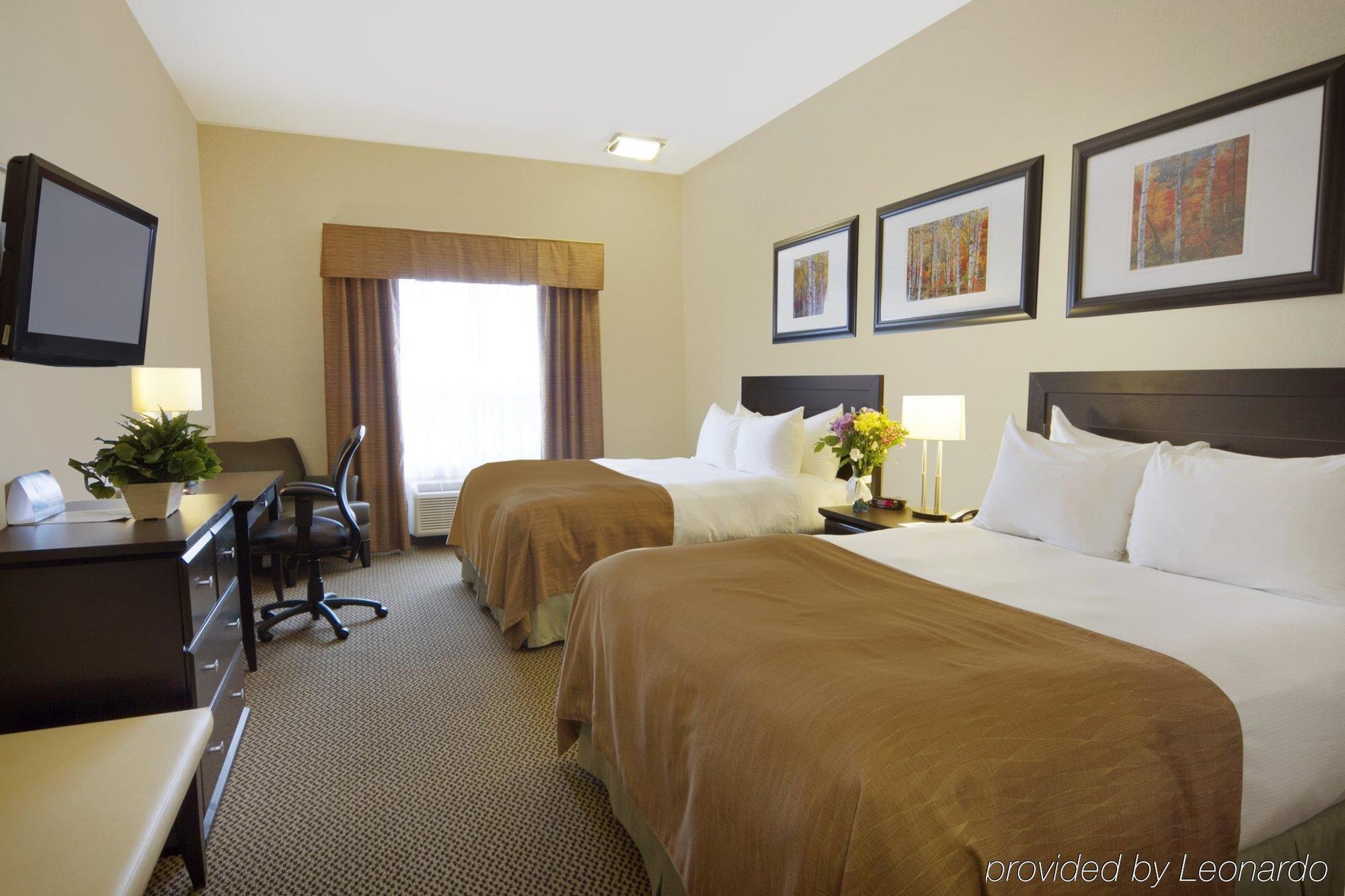 Best Western Wainwright Inn & Suites Extérieur photo