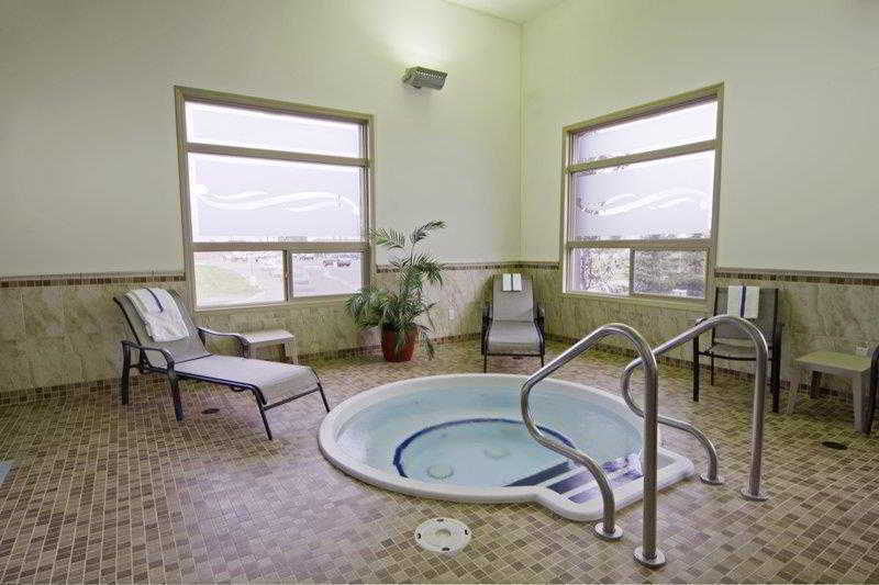 Best Western Wainwright Inn & Suites Extérieur photo
