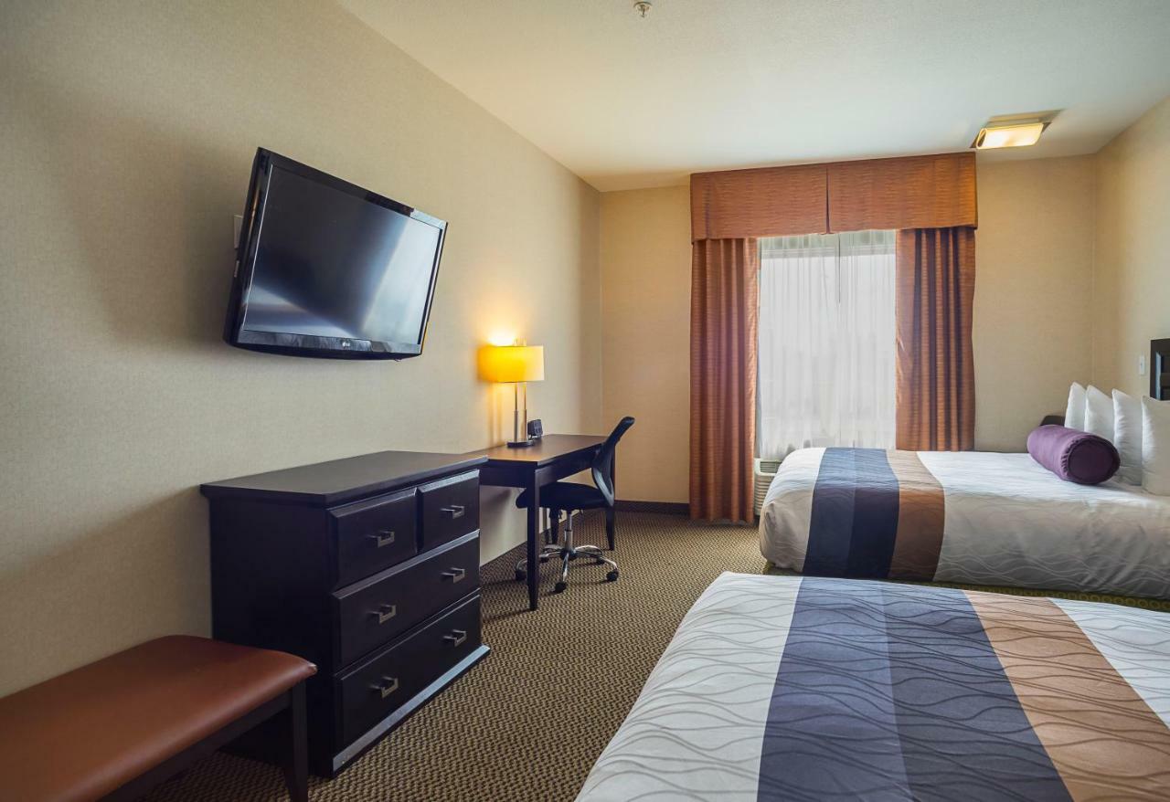 Best Western Wainwright Inn & Suites Extérieur photo